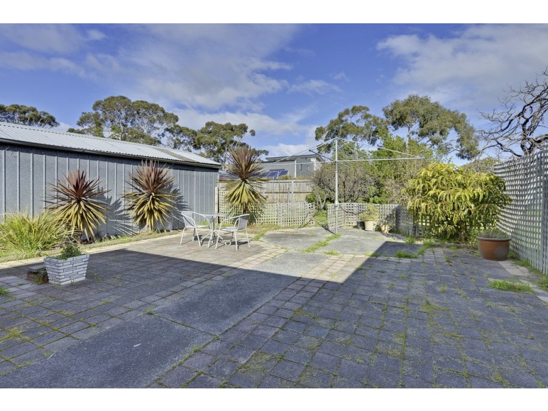 6 Aragoon Street, Lauderdale TAS 7021