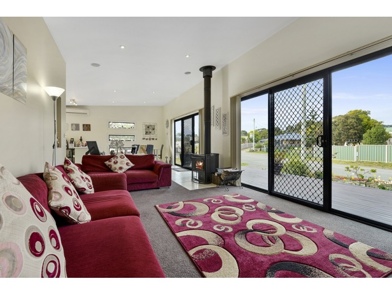 8 Elise Drive, Dodges Ferry TAS 7173