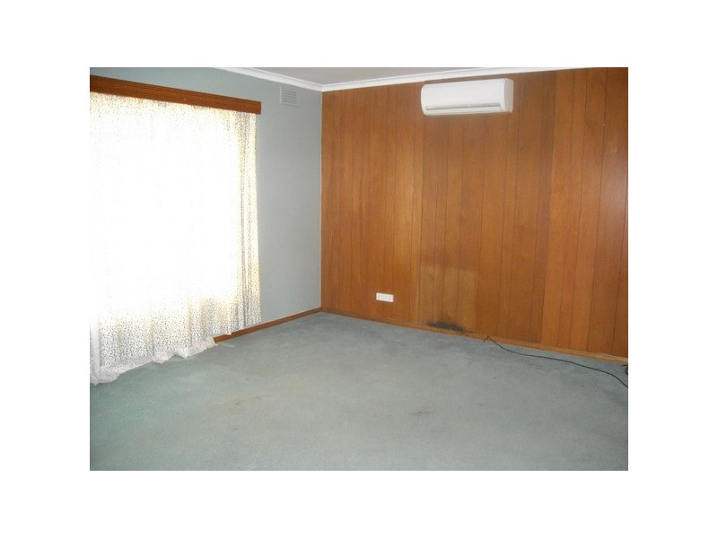 11 Esplanade, Midway Point TAS 7171