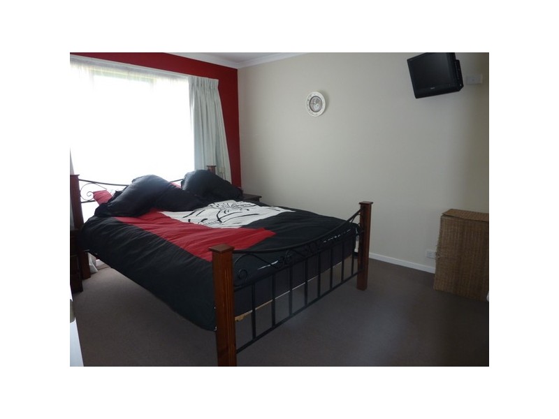 18 Lateena Street, Dodges Ferry TAS 7173