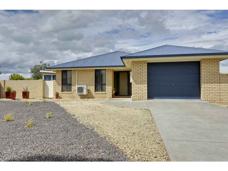40 Kirabati Road, Midway Point TAS 7171