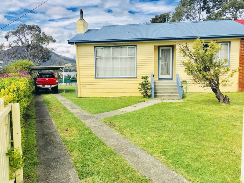 12 Eagle Street, Claremont TAS 7011