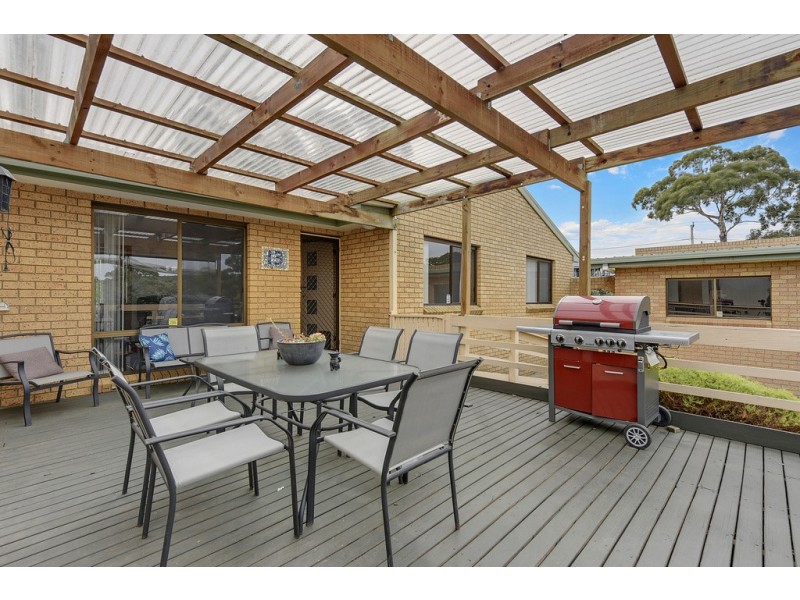 13 Meethenar Street, Carlton TAS 7173