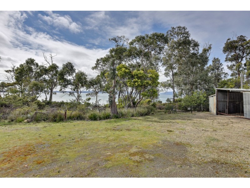 11 Turners Road, Saltwater River TAS 7186