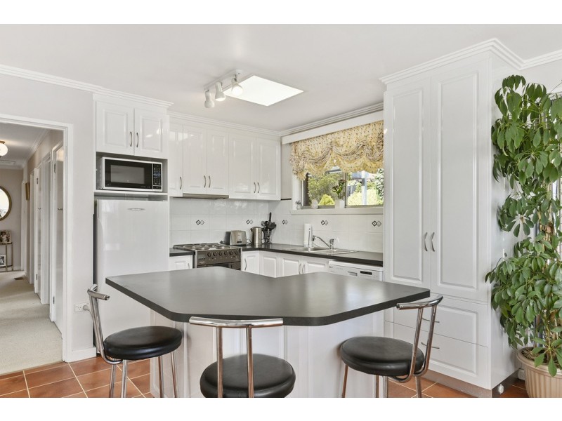 21 Banawarra Road, Geilston Bay TAS 7015