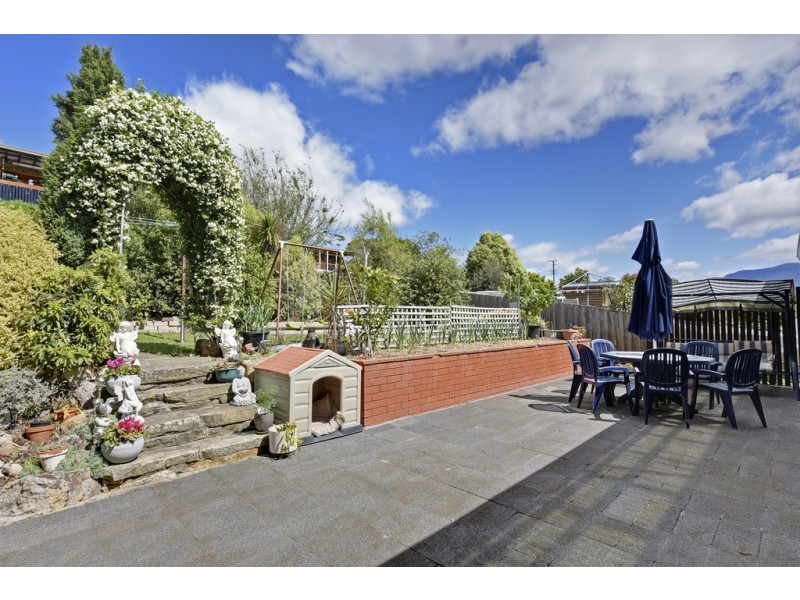 21 Banawarra Road, Geilston Bay TAS 7015