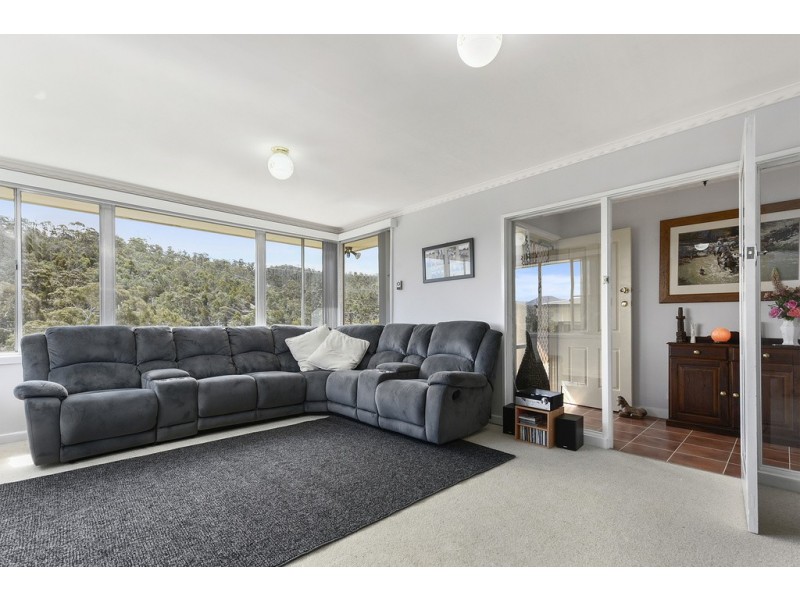 21 Banawarra Road, Geilston Bay TAS 7015