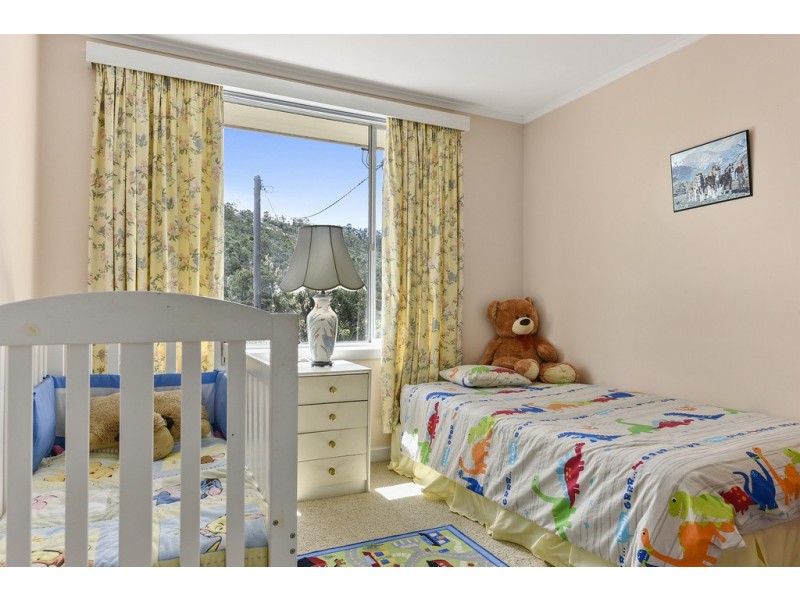 21 Banawarra Road, Geilston Bay TAS 7015