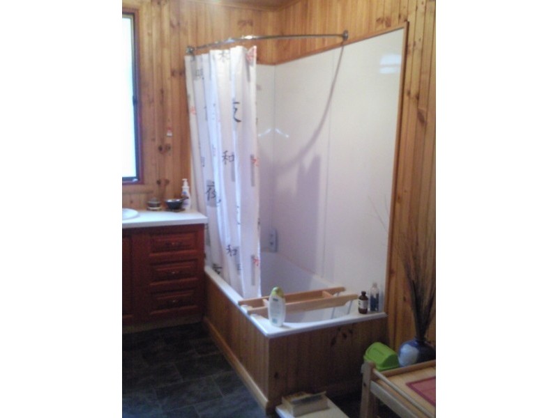 6 Midway Street, Midway Point TAS 7171