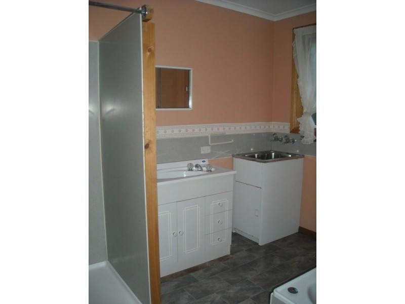 18 Little Falcon Street, Primrose Sands TAS 7173