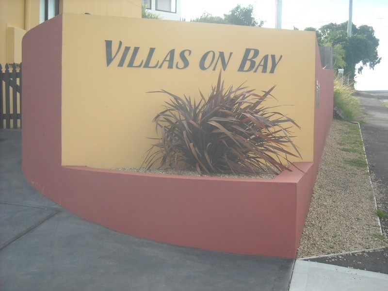 2/16 Bay Road, Midway Point TAS 7171