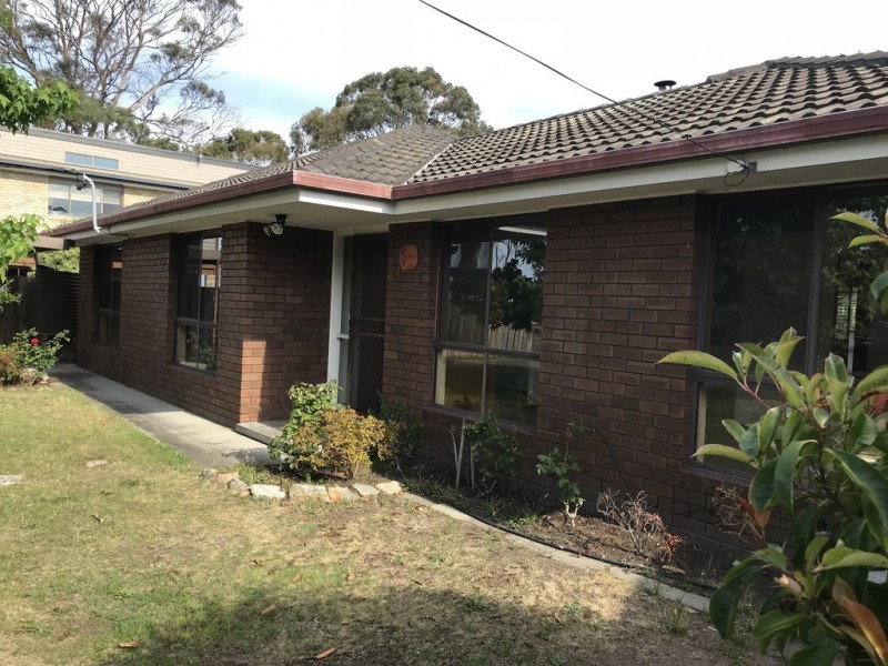 4 Mannata Street, Lauderdale TAS 7021