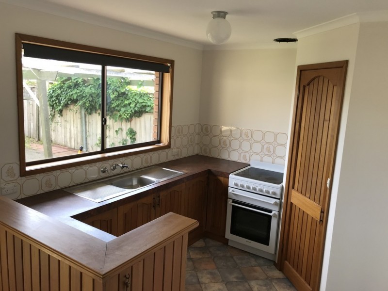 4 Mannata Street, Lauderdale TAS 7021