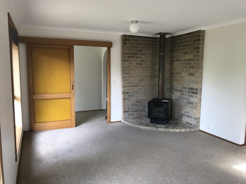 4 Mannata Street, Lauderdale TAS 7021