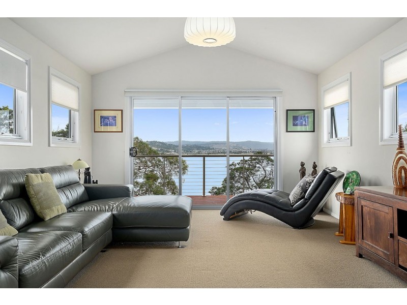 43 Esplanade, Midway Point TAS 7171