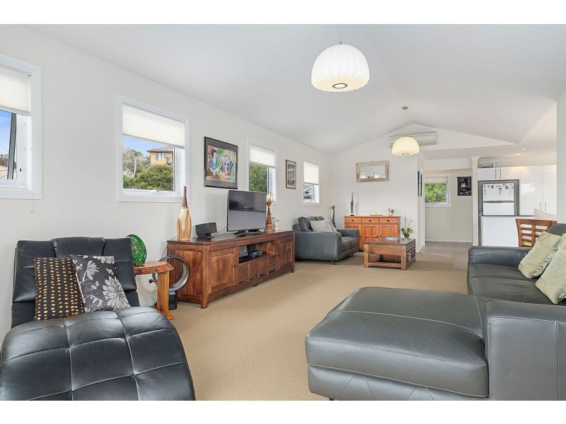 43 Esplanade, Midway Point TAS 7171