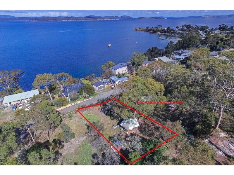 16 Susans Bay Road, Primrose Sands TAS 7173
