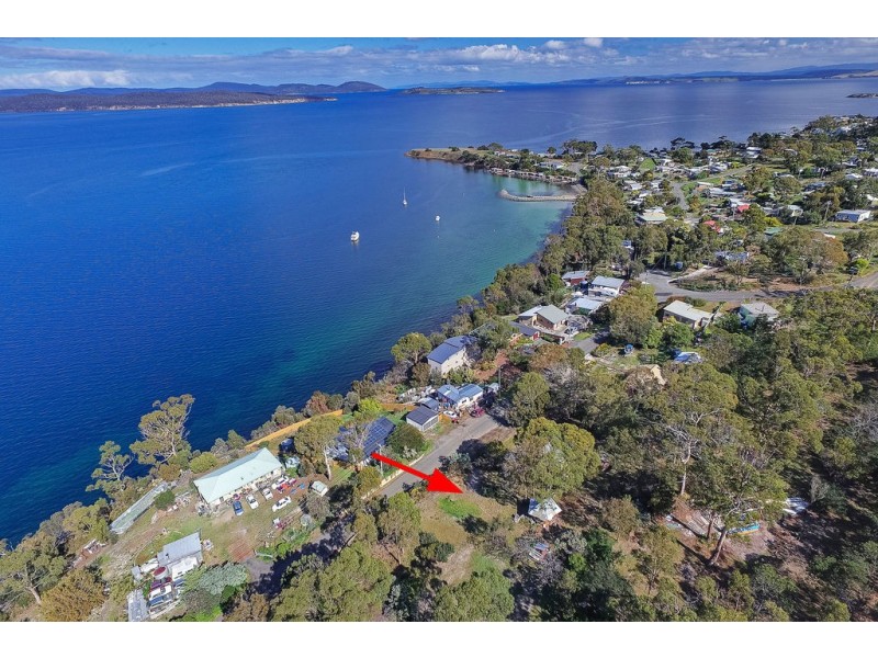 16 Susans Bay Road, Primrose Sands TAS 7173
