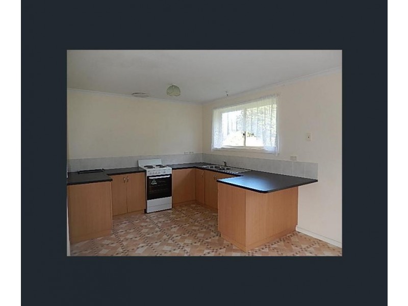 8 Colleen Crescent, Primrose Sands TAS 7173