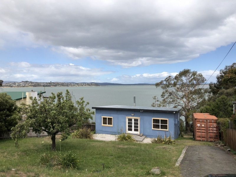 531 Shark Point Road, Penna TAS 7171