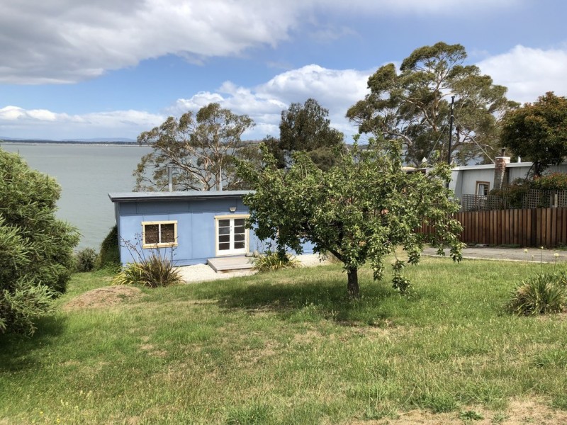 531 Shark Point Road, Penna TAS 7171