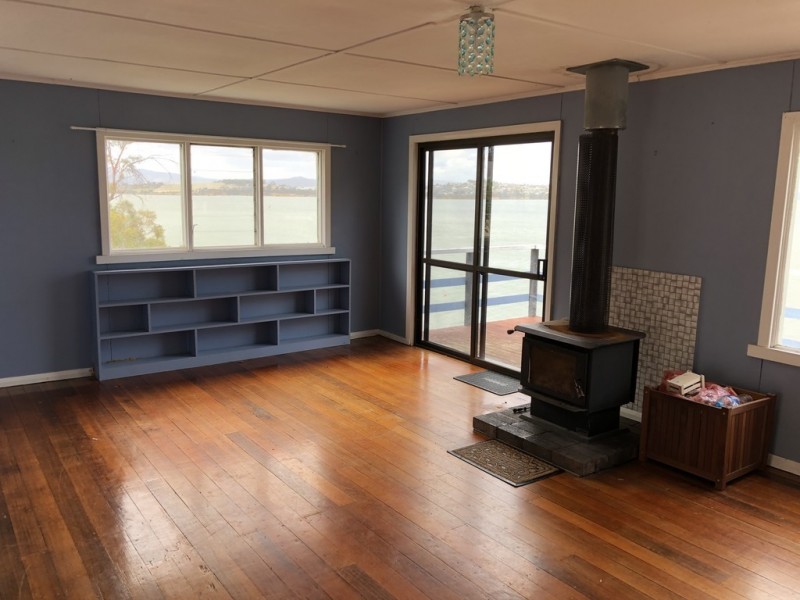531 Shark Point Road, Penna TAS 7171