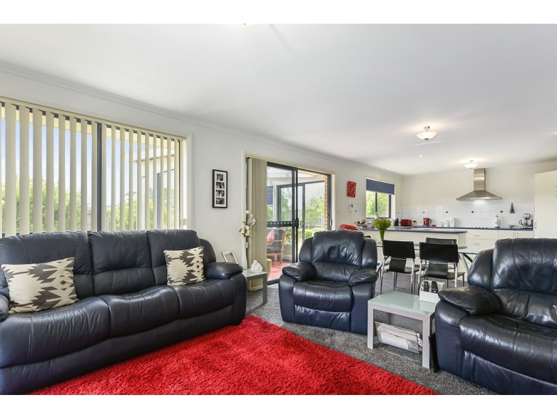 40 Kirabati Road, Midway Point TAS 7171