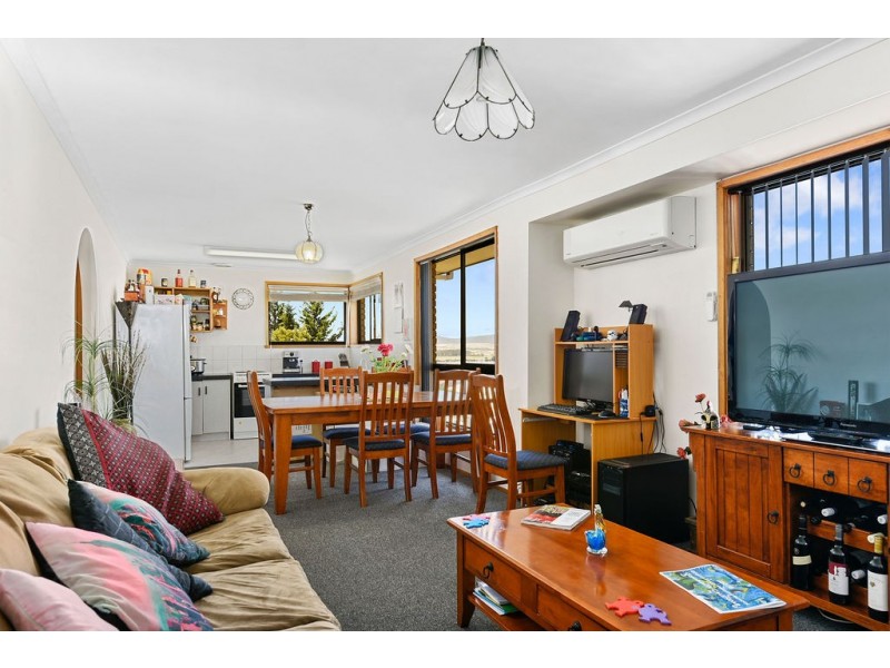 Unit 3/5 Stewart Court, Midway Point TAS 7171