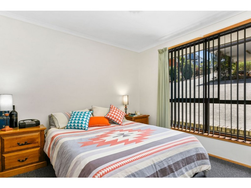 Unit 3/5 Stewart Court, Midway Point TAS 7171