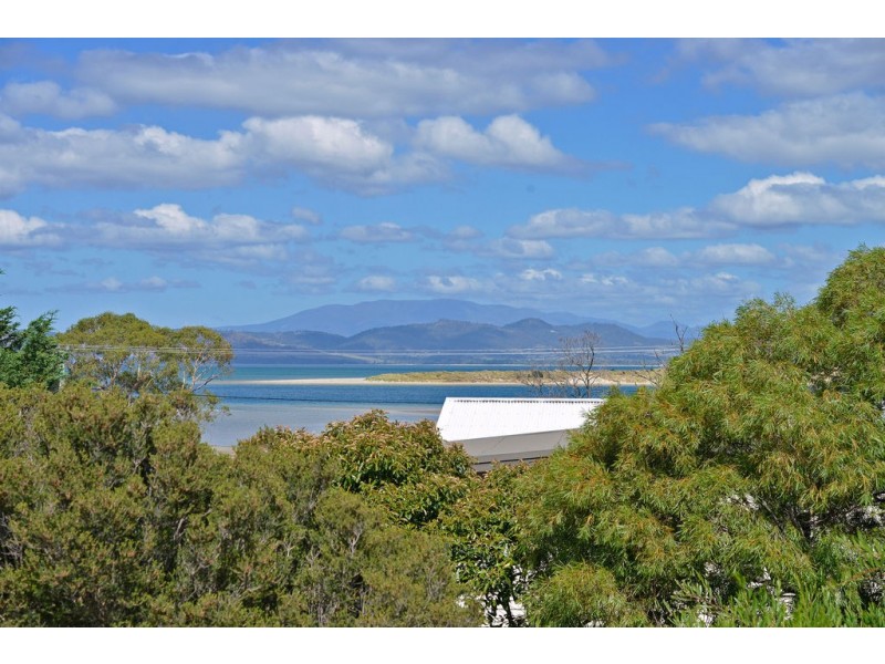 21 Rantons Road, Dodges Ferry TAS 7173
