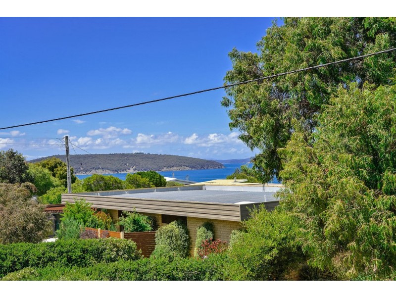 15 Ulvergerne Street, Dodges Ferry TAS 7173