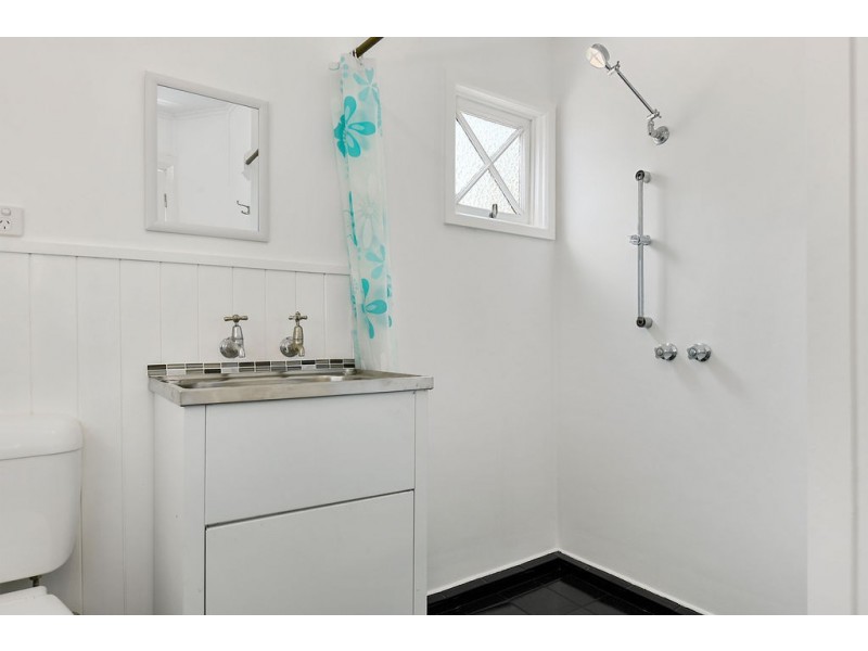 15 Ulvergerne Street, Dodges Ferry TAS 7173