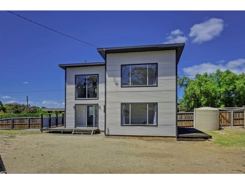 15 Ulvergerne Street, Dodges Ferry TAS 7173