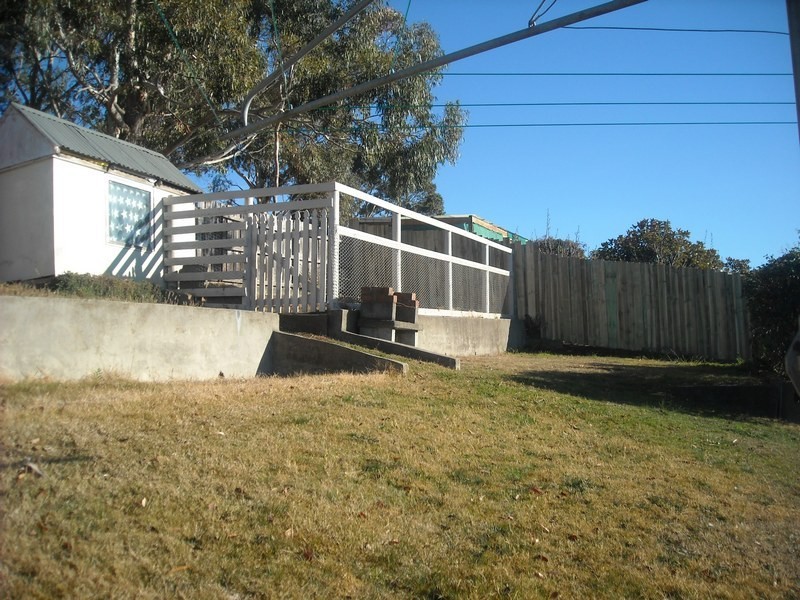 94 Knocklofty Terrace, West Hobart TAS 7000