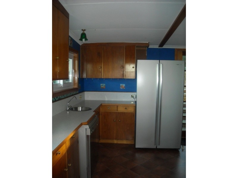 2 Riaweena Street, Dodges Ferry TAS 7173