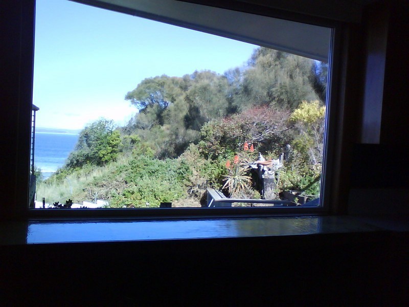 2 Riaweena Street, Dodges Ferry TAS 7173