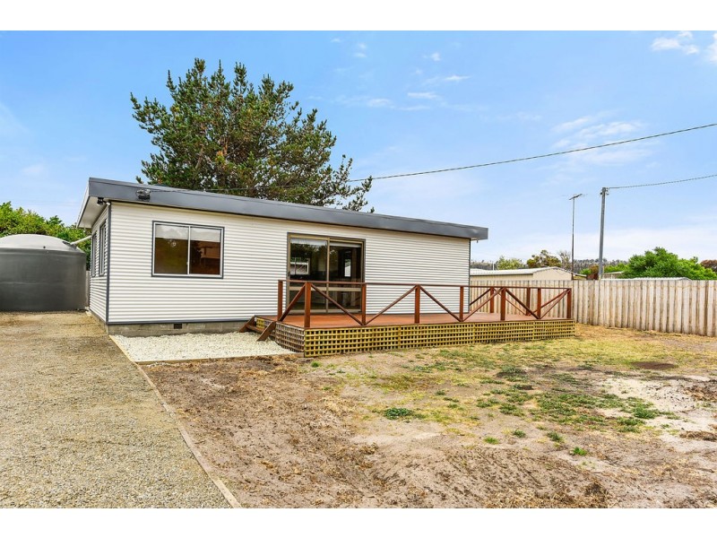 18 Grebe Street, Primrose Sands TAS 7173