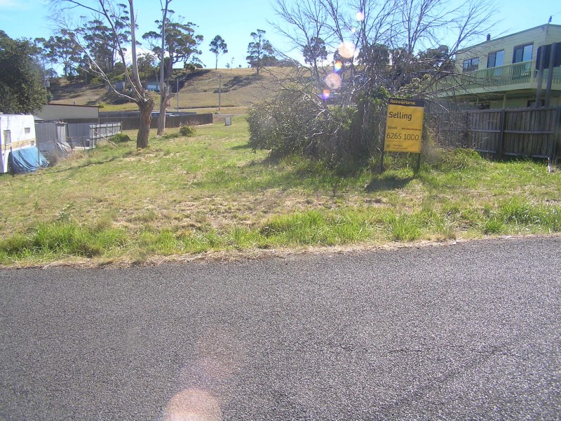 13 Oak Street, Primrose Sands TAS 7173