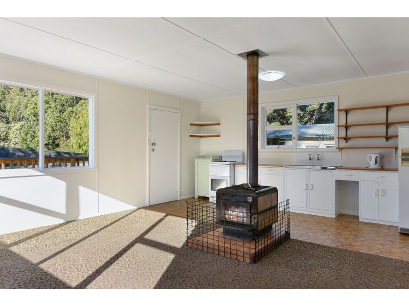325 White Beach Road, White Beach TAS 7184