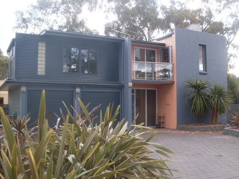 28 Surf Road, Seven Mile Beach TAS 7170