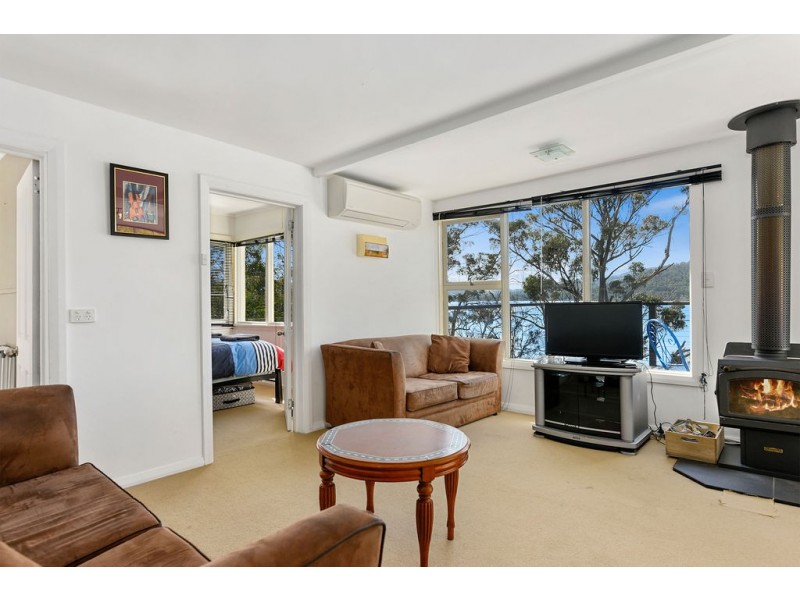 385 White Beach Road, White Beach TAS 7184