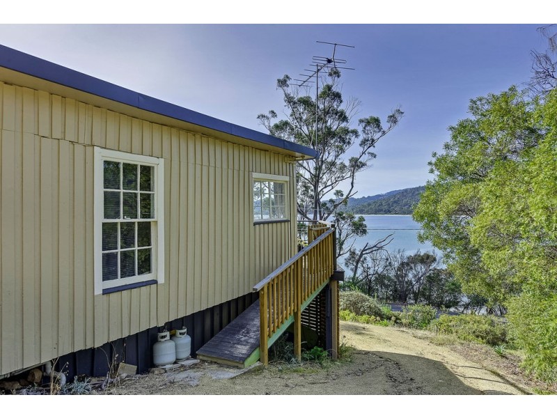 385 White Beach Road, White Beach TAS 7184