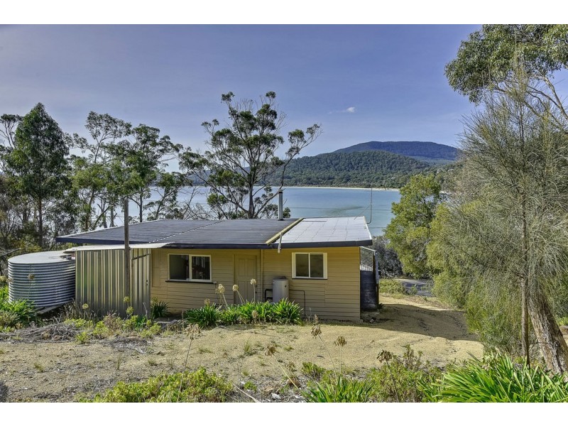 385 White Beach Road, White Beach TAS 7184
