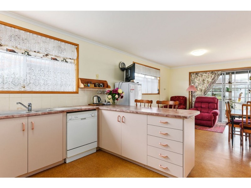 6 Devenish Drive, Sorell TAS 7172