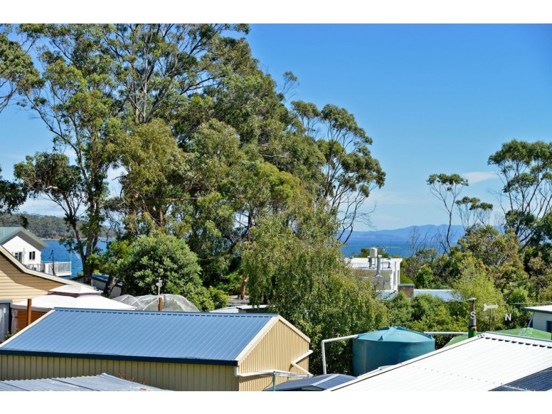 192 White Beach Road, White Beach TAS 7184