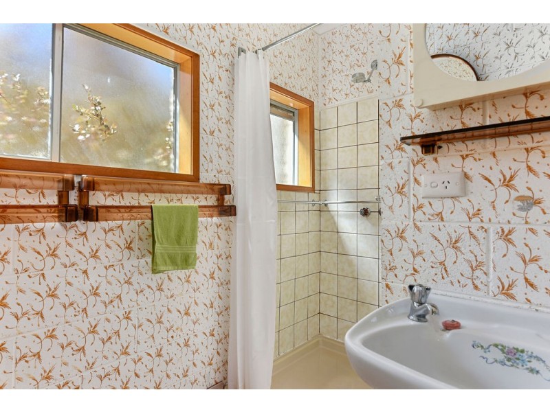 192 White Beach Road, White Beach TAS 7184