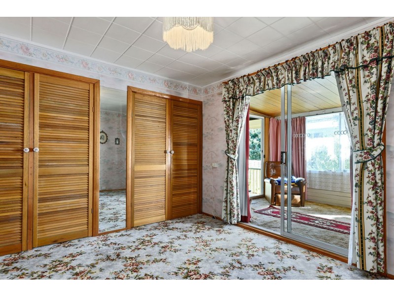 8 Kuneeamee Street, Dodges Ferry TAS 7173