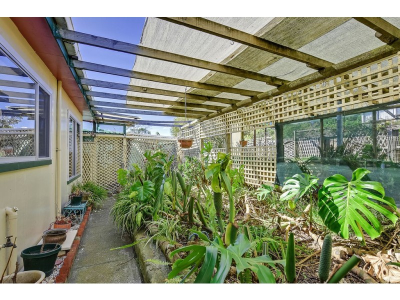 8 Kuneeamee Street, Dodges Ferry TAS 7173