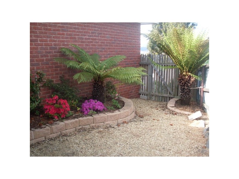 2/19 Midway Street, Midway Point TAS 7171