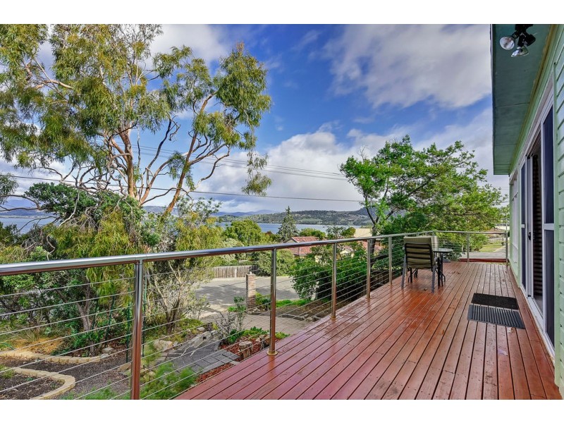 23 Brady Street, Midway Point TAS 7171